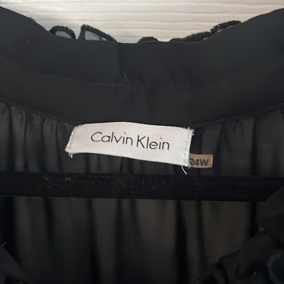 Workplace Chic! - Picture 3 of 6